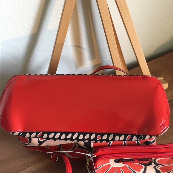 Coach Poppy Scarf Print - Picture 5 of 8